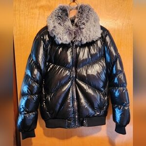 NWOT Black Label Luxury Winter Puffer Coat With Heavy Fur Collar